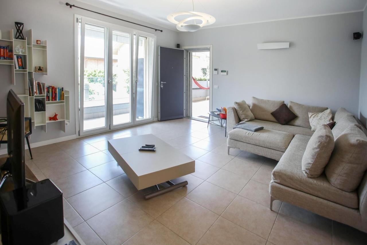 Maison Emozioni Limbiate Εξωτερικό φωτογραφία